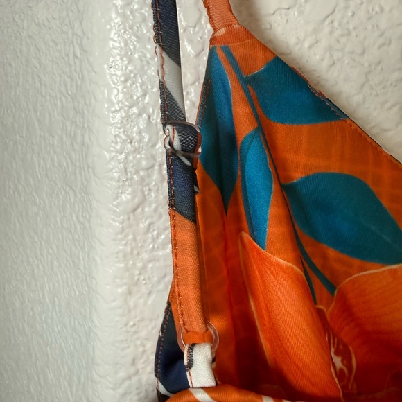 Bundle Mini Dresses - Picture 10 of 10